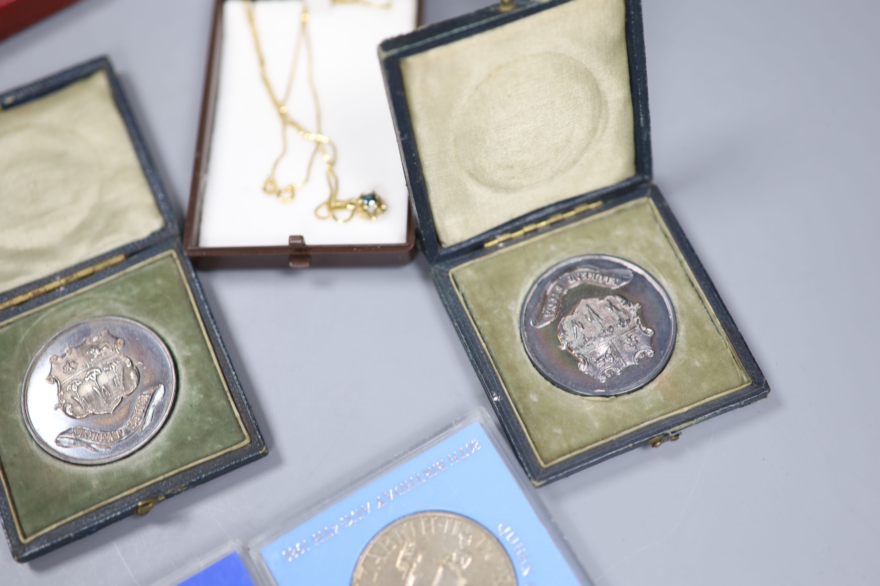 Sundry coins and medallions